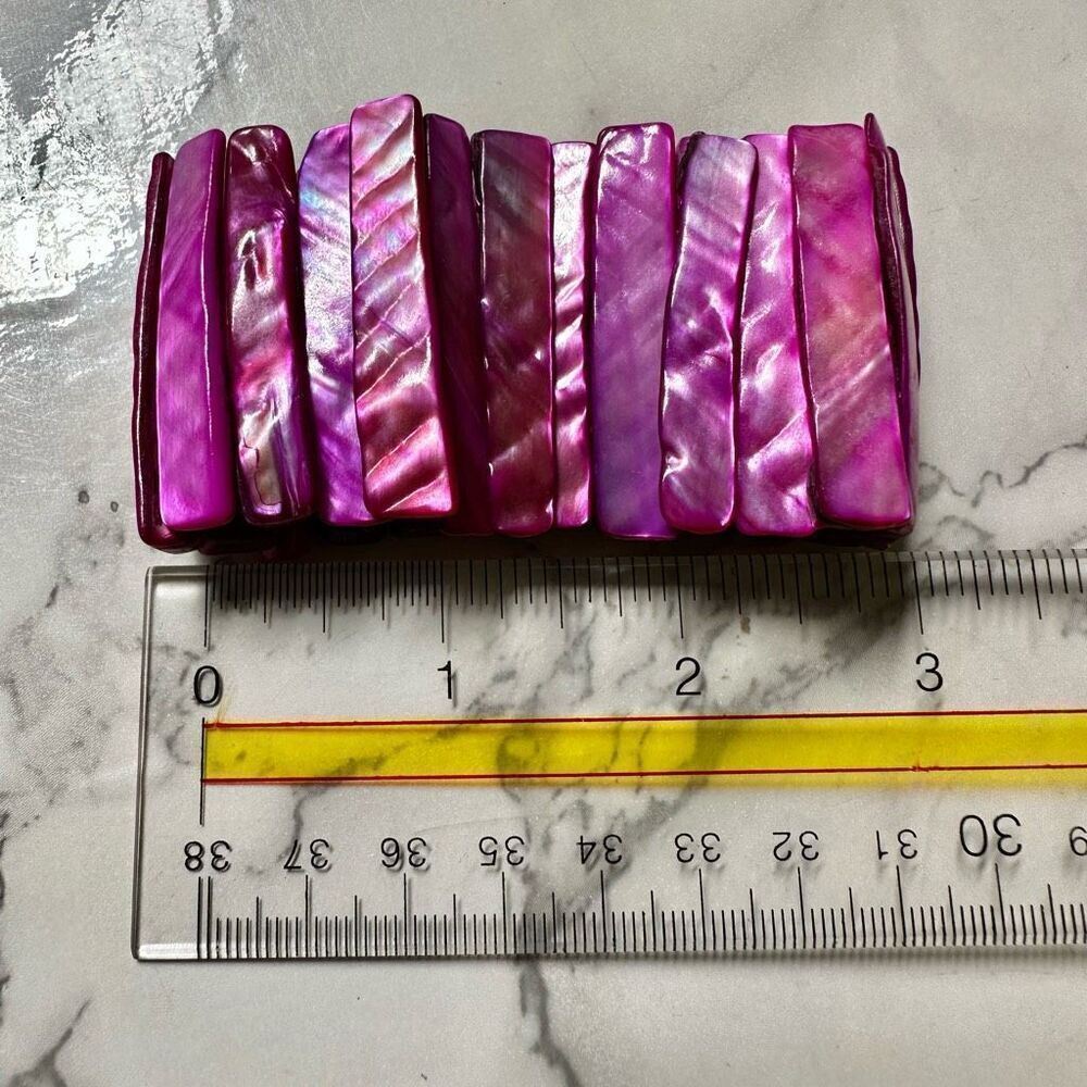 Pink abalone shell bracelet - Picture 5 of 7